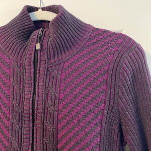 Eddie Bauer cotton zip up sweater with pockets, medium